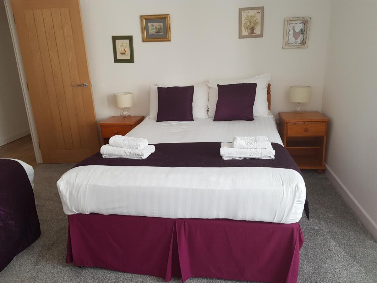 Beautiful Apartment,No 1, With Parking Ilfracombe Exteriör bild